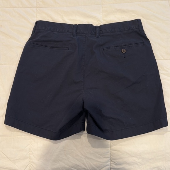 J Crew Men’s 5” Stretch Chino Shorts, Size 29 waist - Picture 3 of 3
